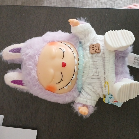 Exciting Macaron- Have A Seat LAFuFu Lafufu Monster Dolls - Picture 2 of 4